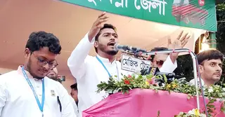 সরকার একটি দলকে পৃষ্ঠপোষকতা দিয়ে পক্ষপাতদুষ্ট আচরণ স্পষ্ট করছে: ভিপি নুর